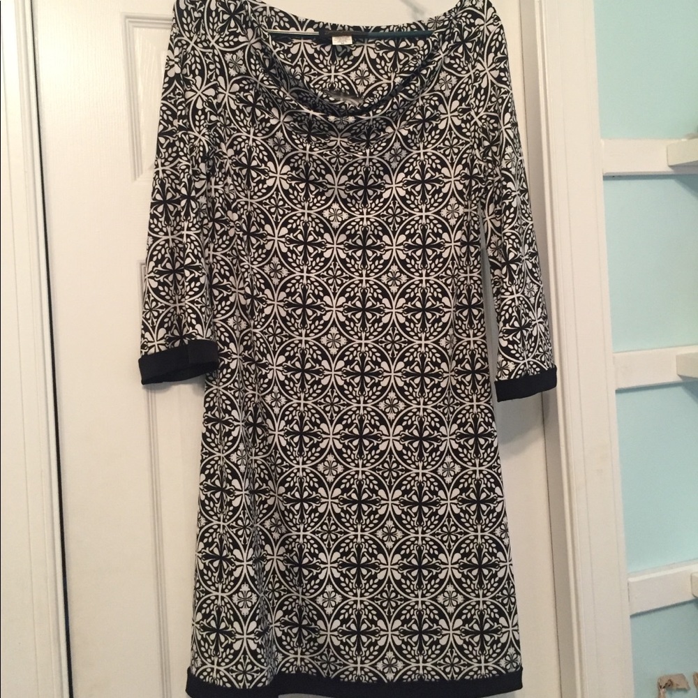 Black and white Dress